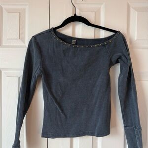 SHEIN Charcoal Long Sleeve Top with Gold Accents